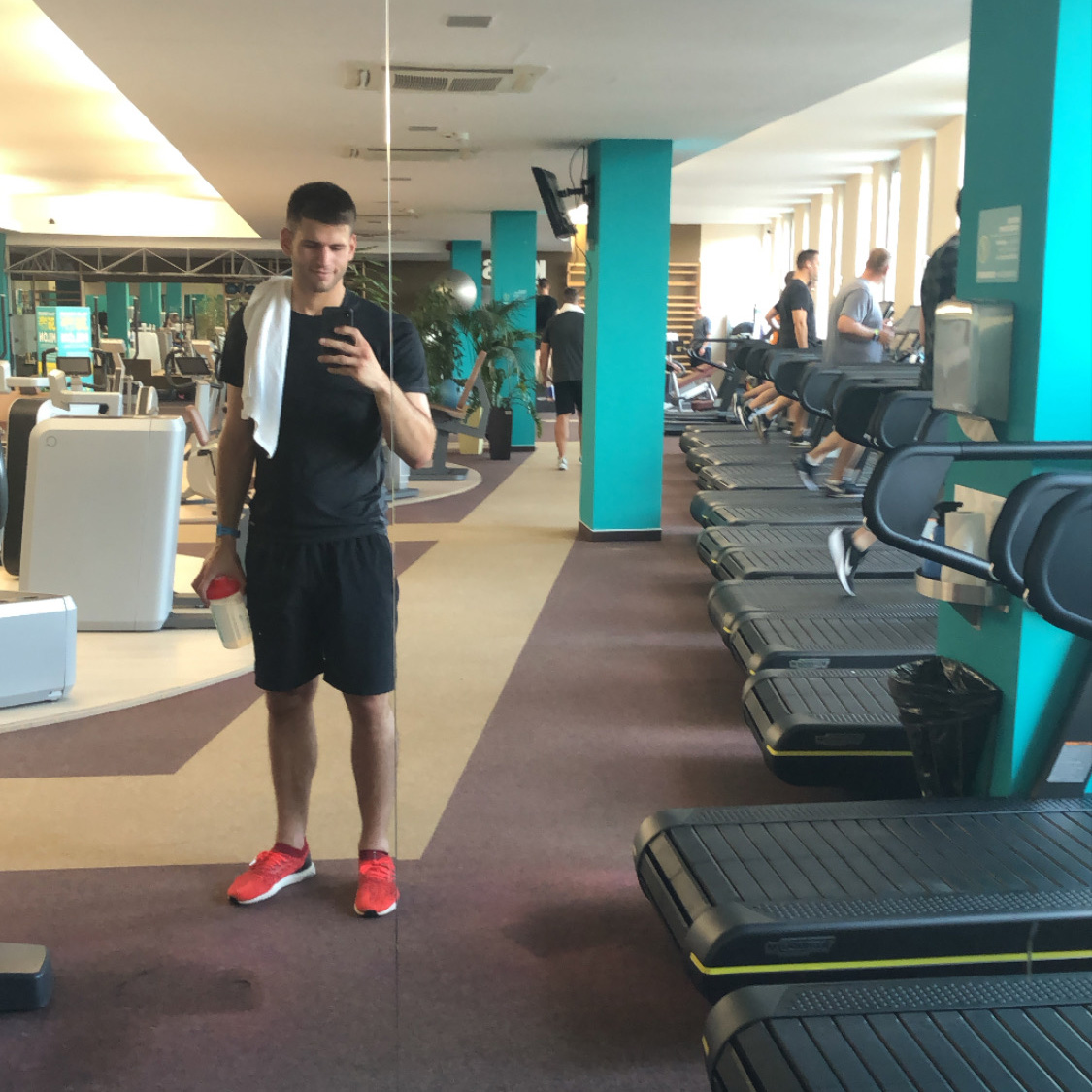 Siklósi Gergő párbajtőröző, a PBT Fencing támogatott sportolója