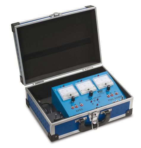 Kábel ellenőrző/hitelesítő készülék táskában